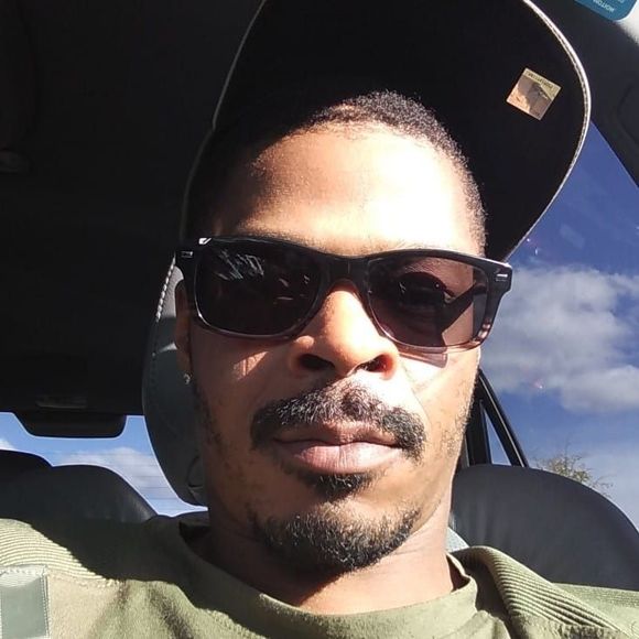 Meet your Posher, David - Picture 1 of 1